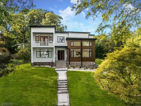 6 Cambridge Dr Millburn Twp. NJ 07078