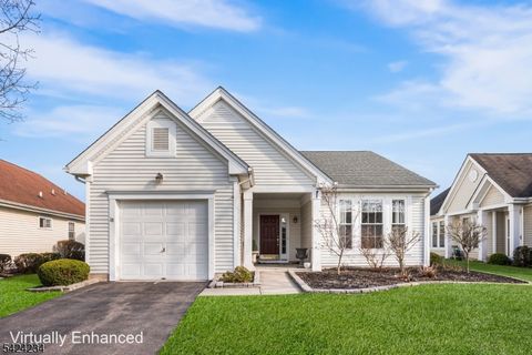 18 Kensington Cir White Twp. NJ 07823