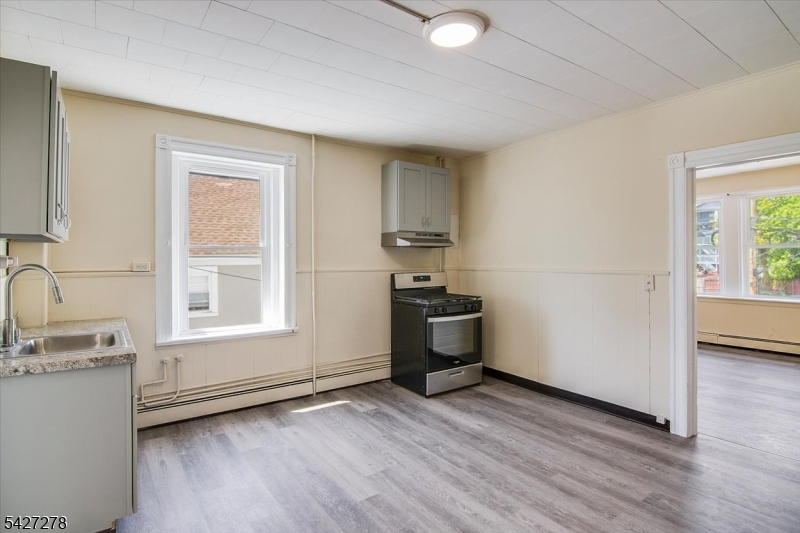 117 Mechanic St 3