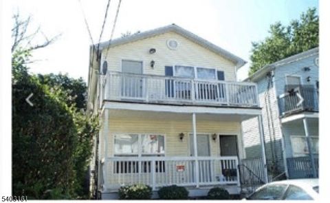 59 Norwood St Newark City NJ 07106