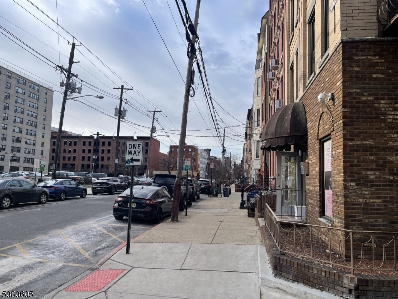 422 Grand St