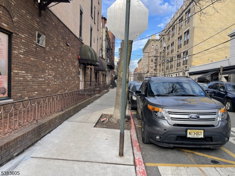 422 Grand St