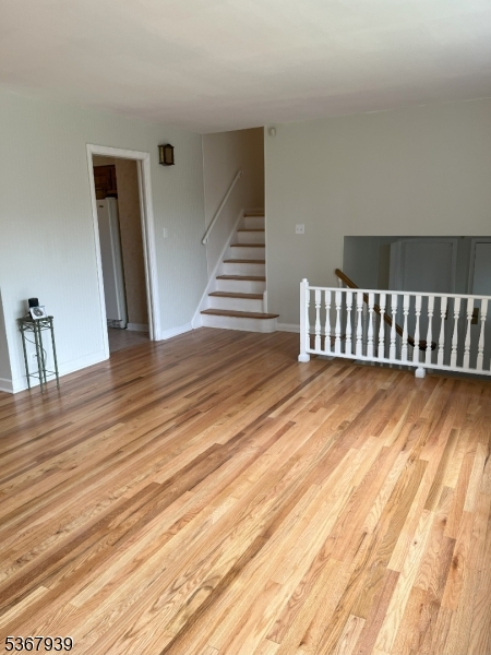 2 Perry Rd