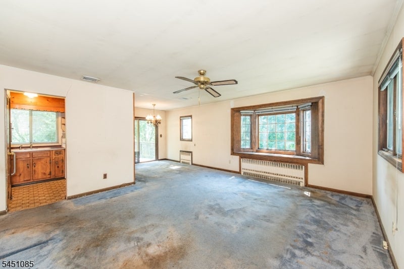 15 Wynding Way