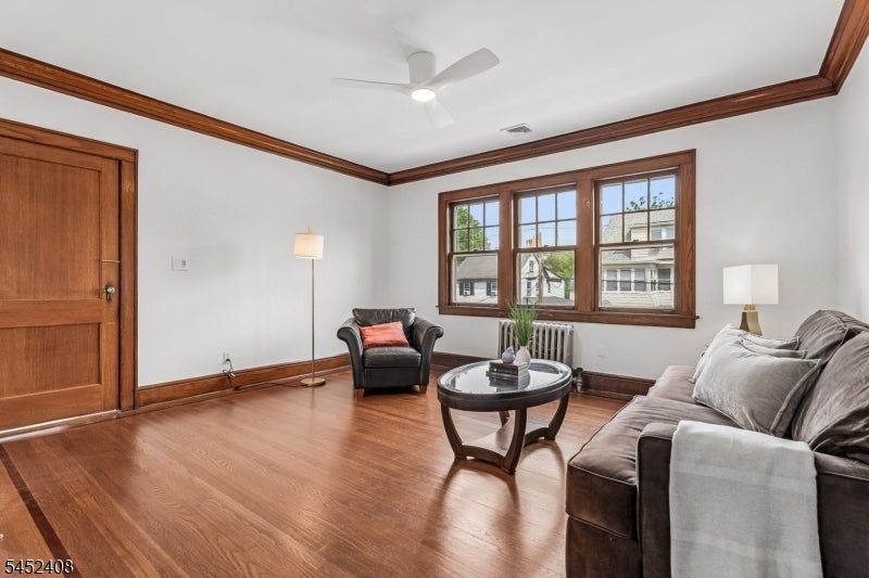 11 Brookwood Dr 2