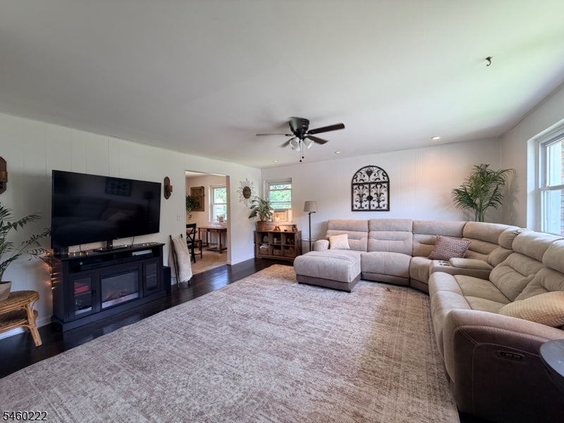 61 Star Lake Rd