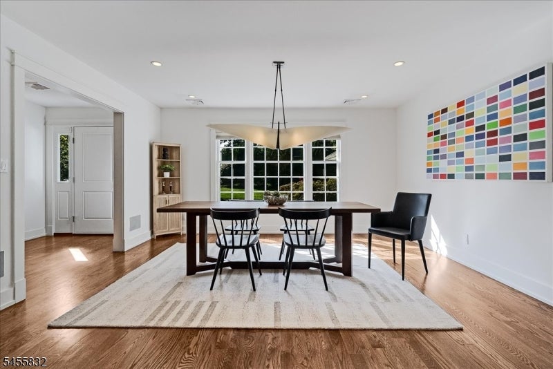 421 Ridgewood Ave