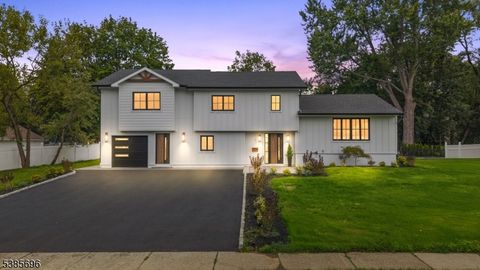 7 Rolling Hills Dr Wayne Twp. NJ 07470