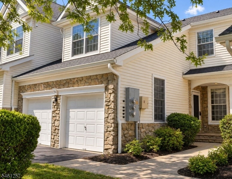 56 Westgate Dr