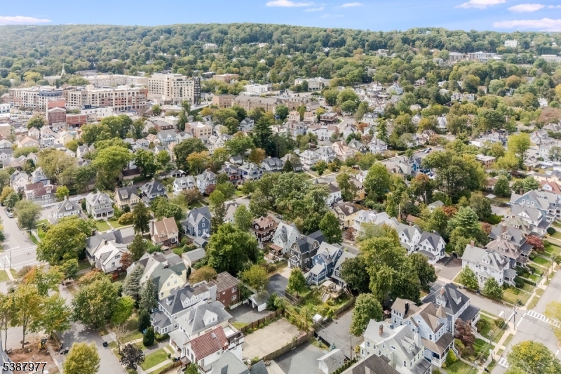 9 Vincent Pl