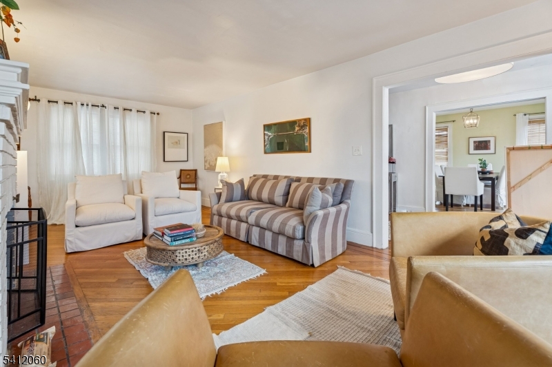 1 Midland Pl