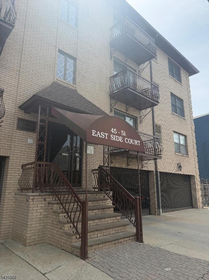 45-51 Gotthardt St B-5