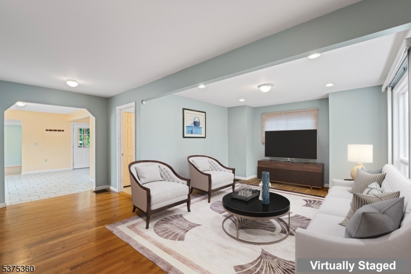67 Battle Hill Ave
