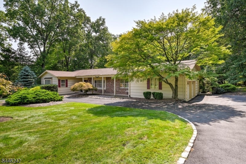 1250 Sherlin Dr