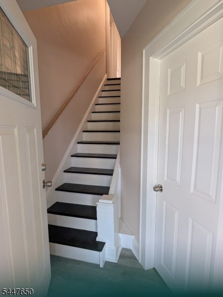 28 Hillside Ave 2