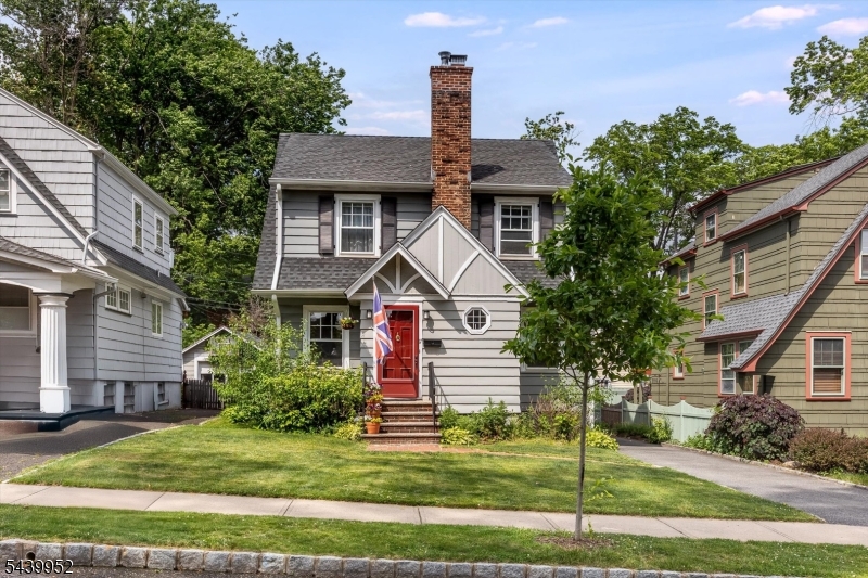 17 Madison St