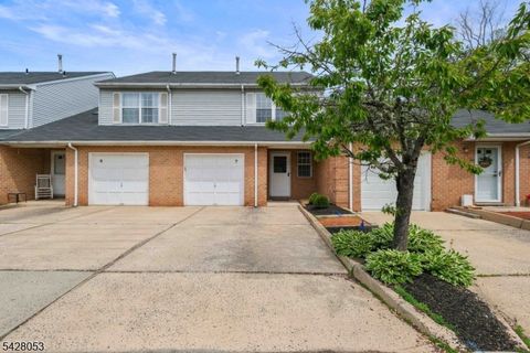 7 Lee Ct 7 Lebanon Boro NJ 08833