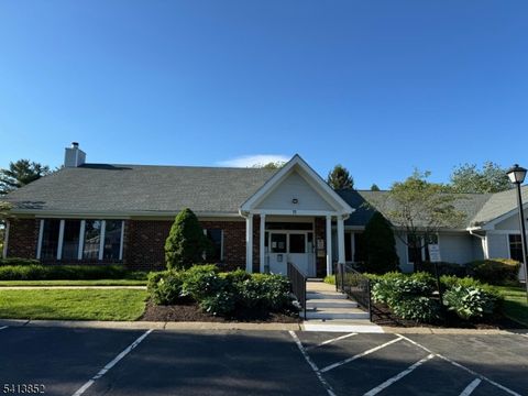 223 Wycoff Way East Brunswick Twp. NJ 08816