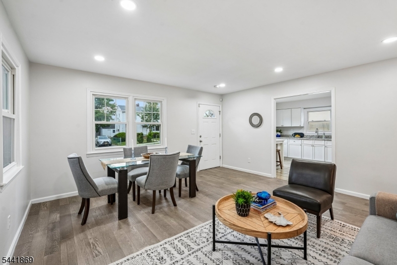 95 Mitchell St