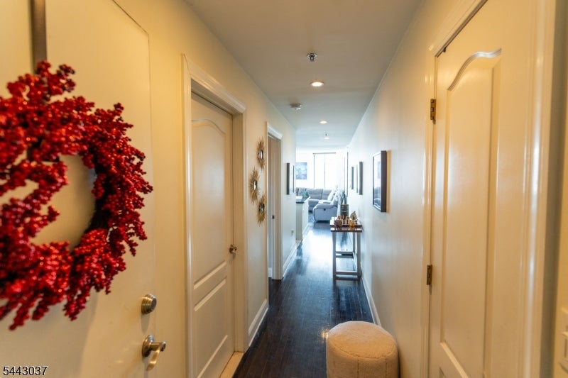 415 Newark St 5A