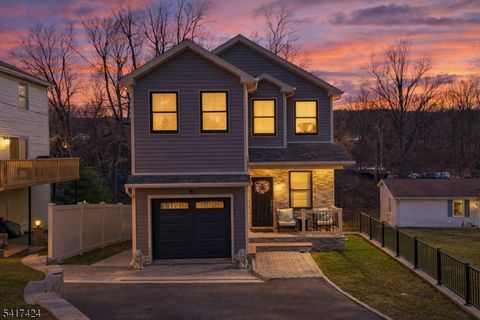 68 Arch St Butler Boro NJ 07405