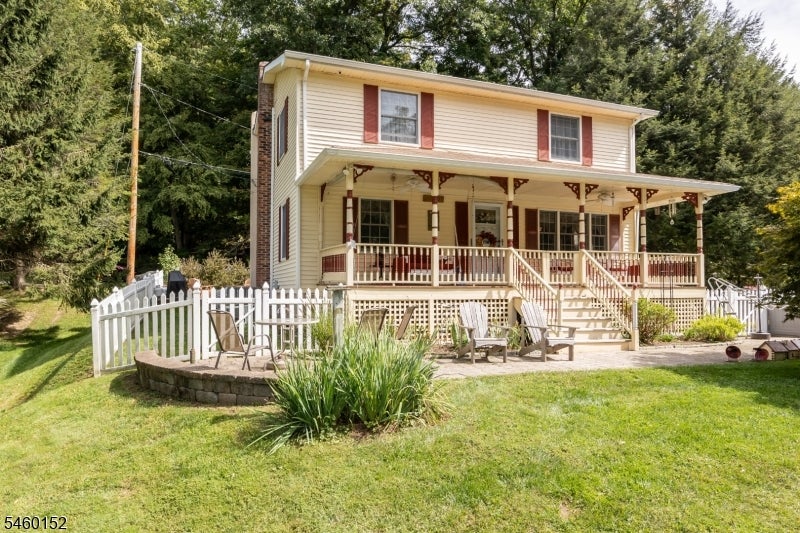 5 N Main St