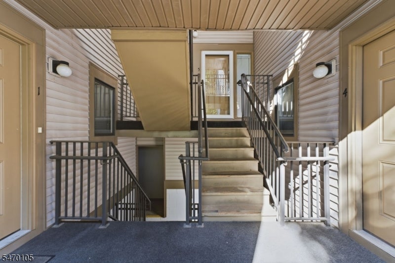 5 Sam Bonnell Dr