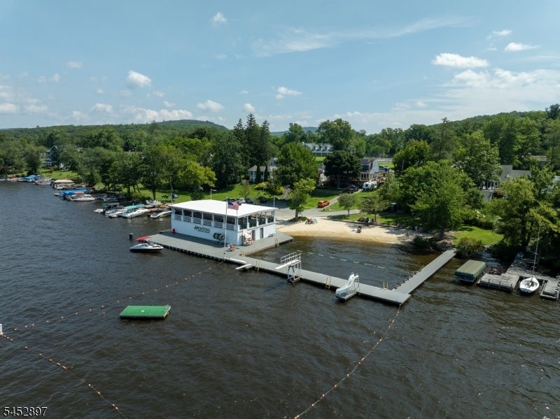 179 Long Pond Rd