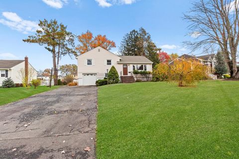 Photo of 19 Petry Dr, East Hanover, NJ 07936 (MLS # 3996081)