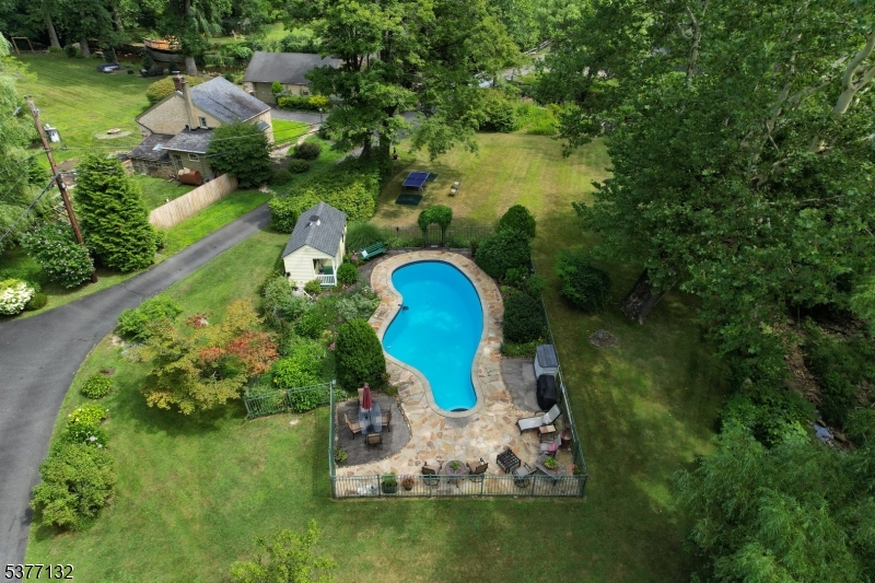 4 Mill Rd