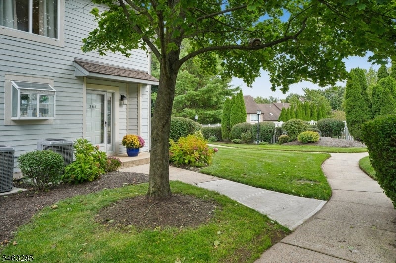 3414 Park Pl