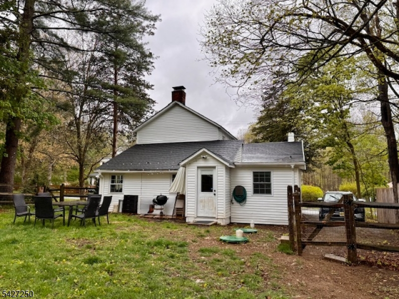 182 Stephensburg Rd