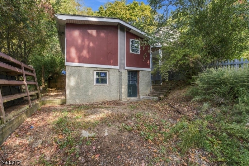 108 Hillside Terrace