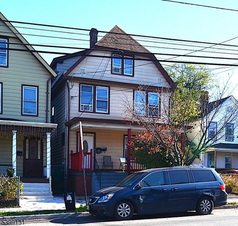 130 Joyce Kilmer Ave New Brunswick City NJ 08901