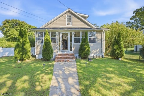 Photo for 17 Ballantine St