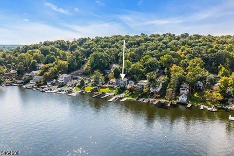 Photo for 413B Lakeside Blvd