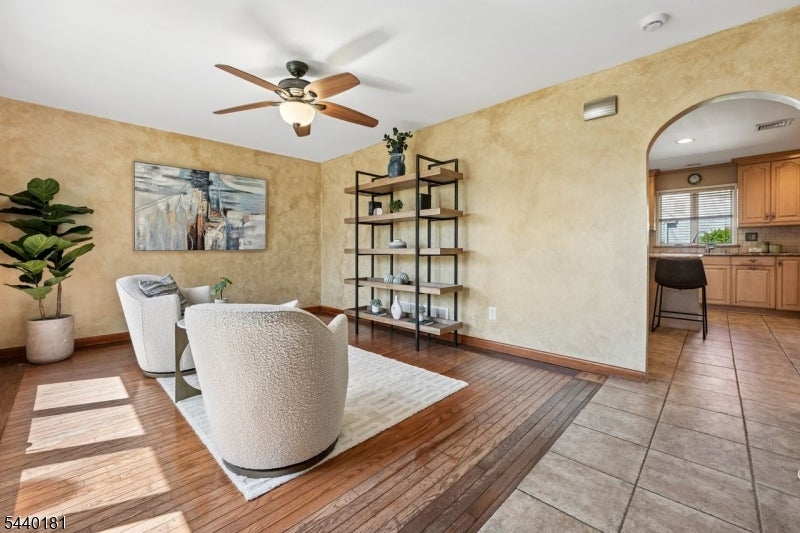 42 Daka Ct