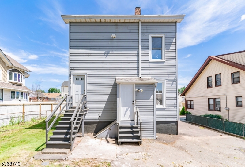 454 6Th Ave