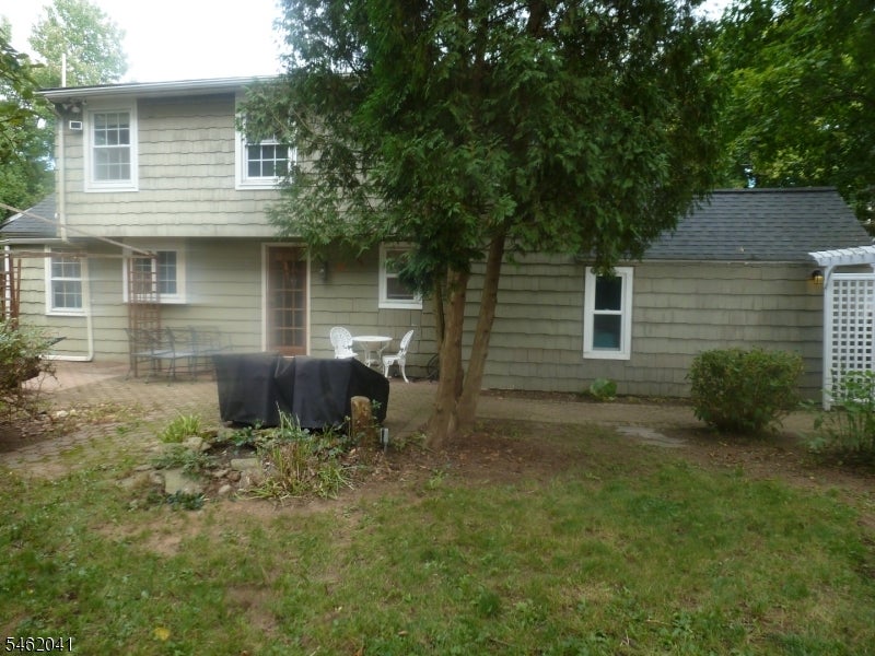 134 Woodport Rd
