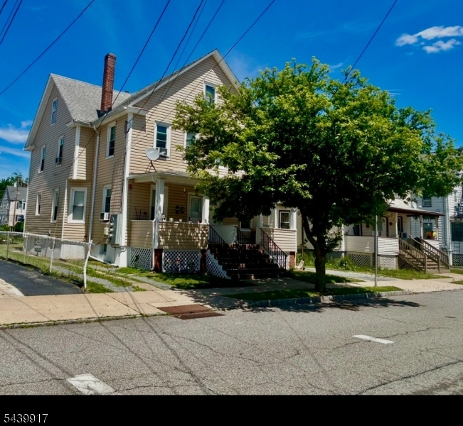 105-107 Berry St
