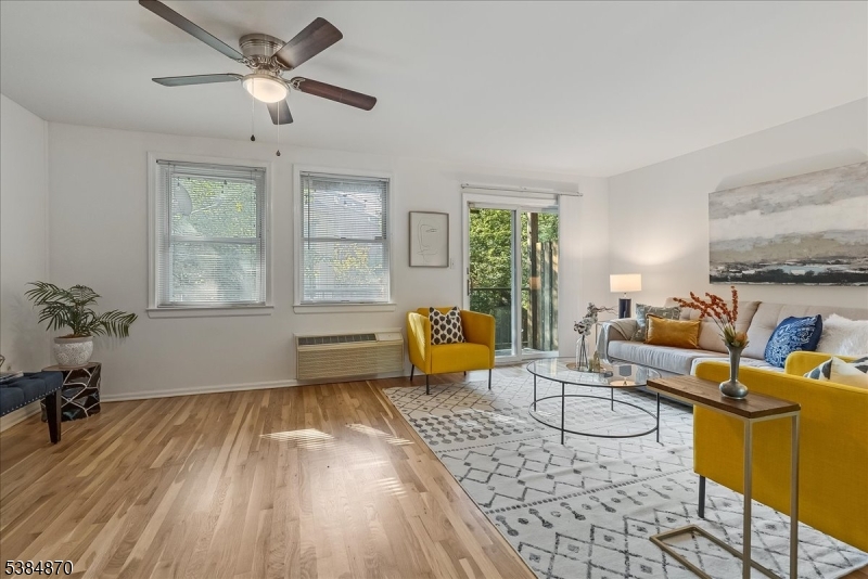 50 Pine St 301