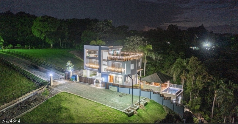 0 URB Mountain Village