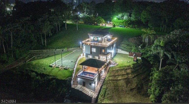 0 URB Mountain Village