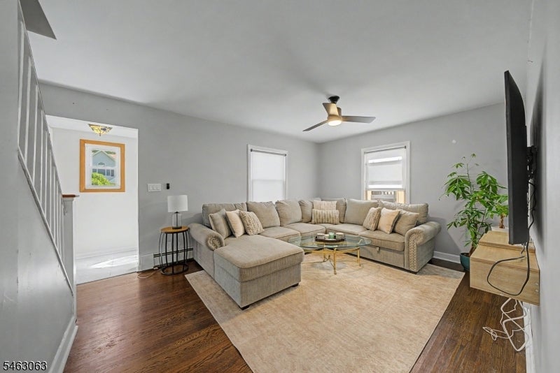 10-22 2Nd St