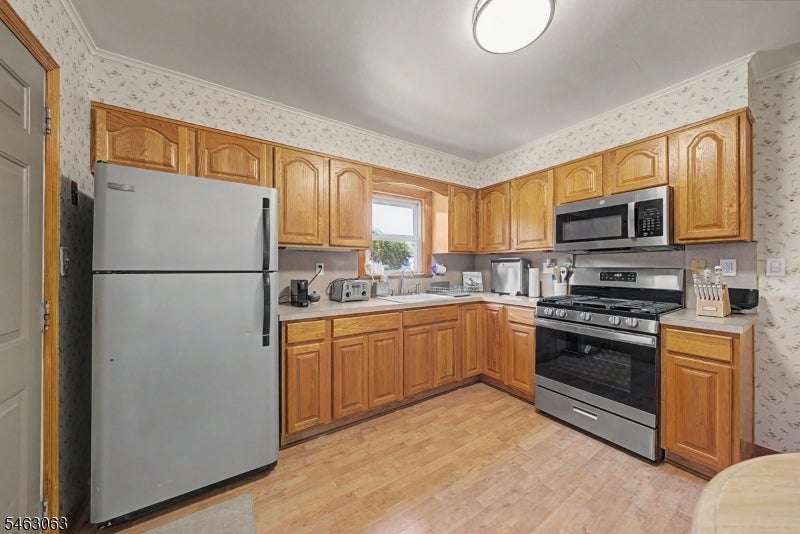 10-22 2Nd St