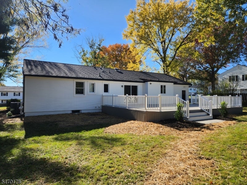44 Slope Dr