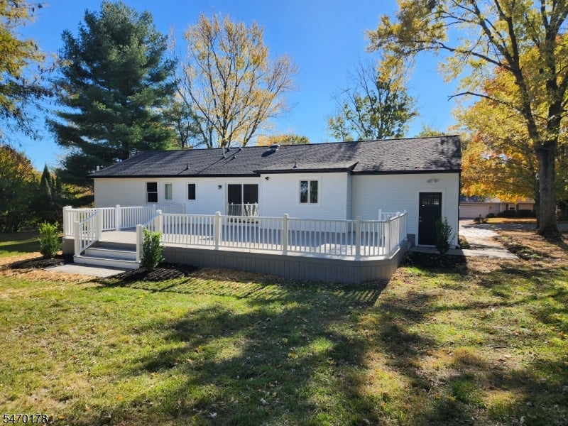44 Slope Dr