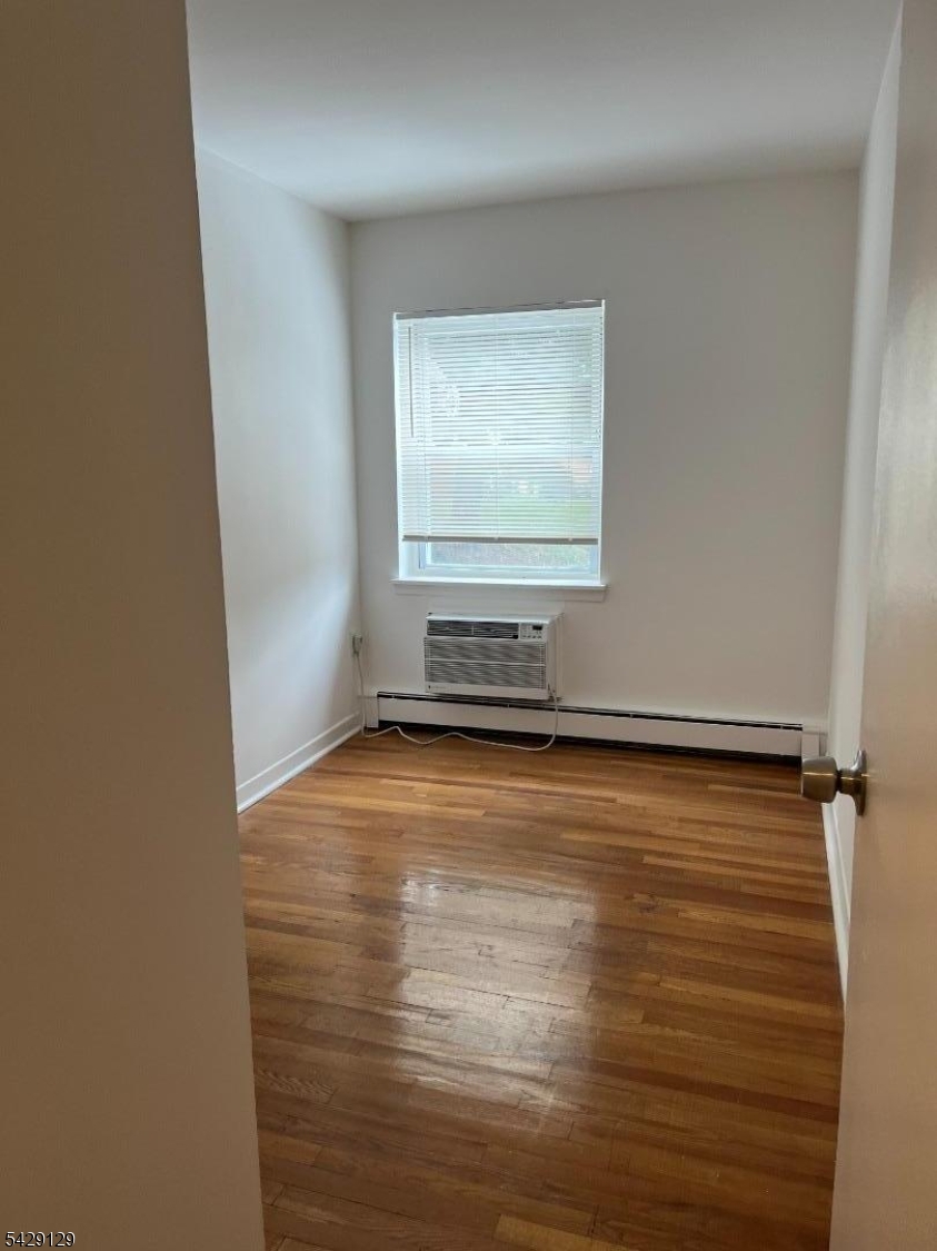 354 S Orange Ave 2D