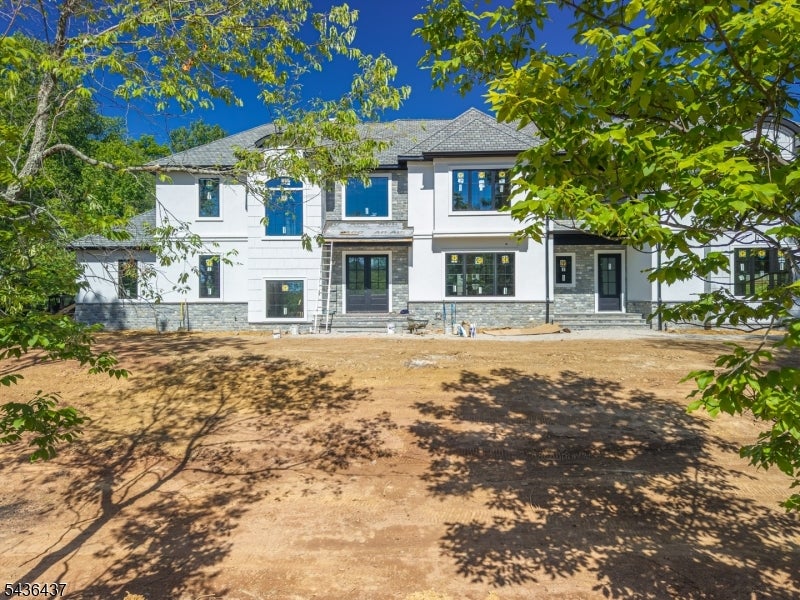 4 Preserve Ln