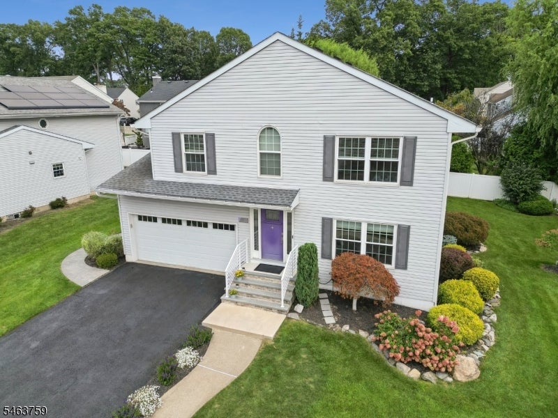 19 Kinder Dr